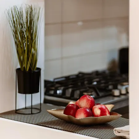 Afi * 布加勒斯特